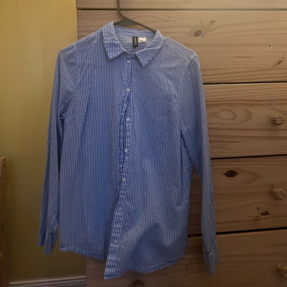H&M blue striped long sleeve cotton shirt